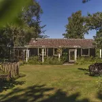 Coastal Family Retreat - 150m To The 度假居 *