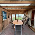 Coastal Family Retreat - 150m To The 度假居 *