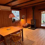 Coastal Family Retreat - 150m To The Gorlev