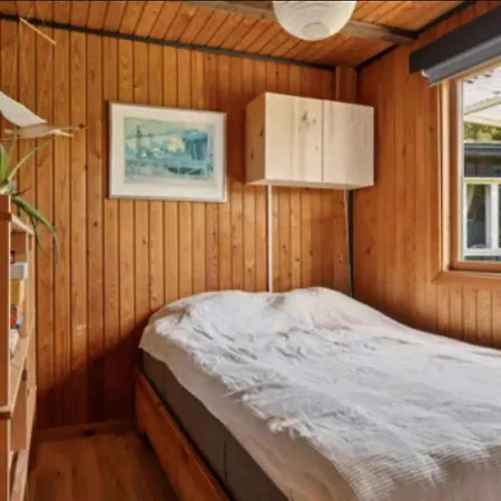 Coastal Family Retreat - 150m To The